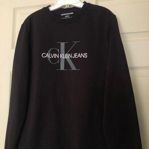 Calvin Klein Sweater